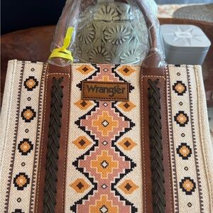 Wrangler Cream and Brown Accent Handbag with Geometric Patterns